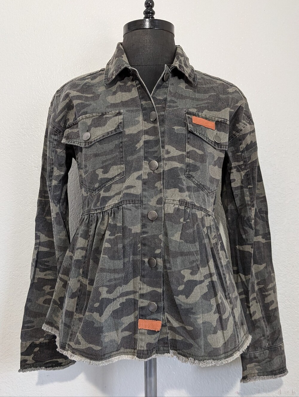 NWT Mystree Green & Gray Camo Peplum Button Medium Jacket
